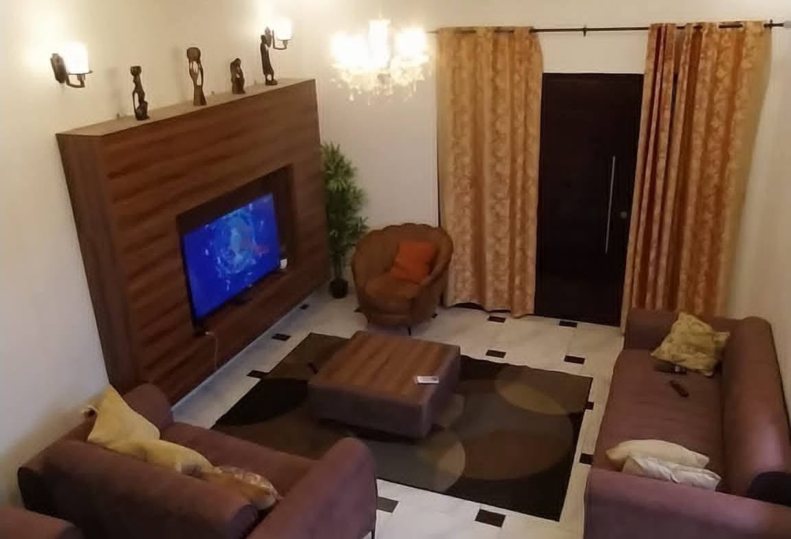 Villa duplex meublée de standing à Ouidah 21