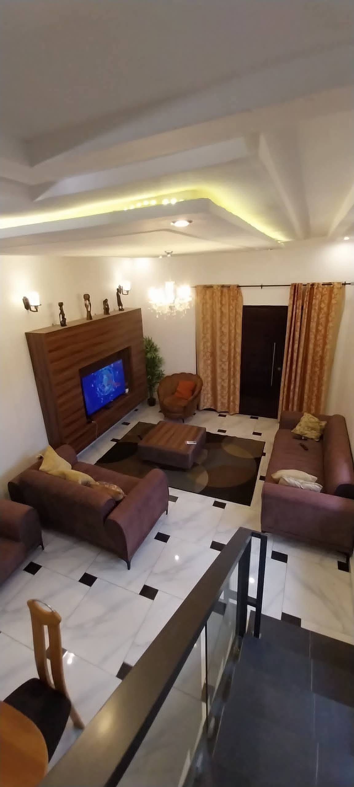 Villa duplex meublée de standing à Ouidah 21