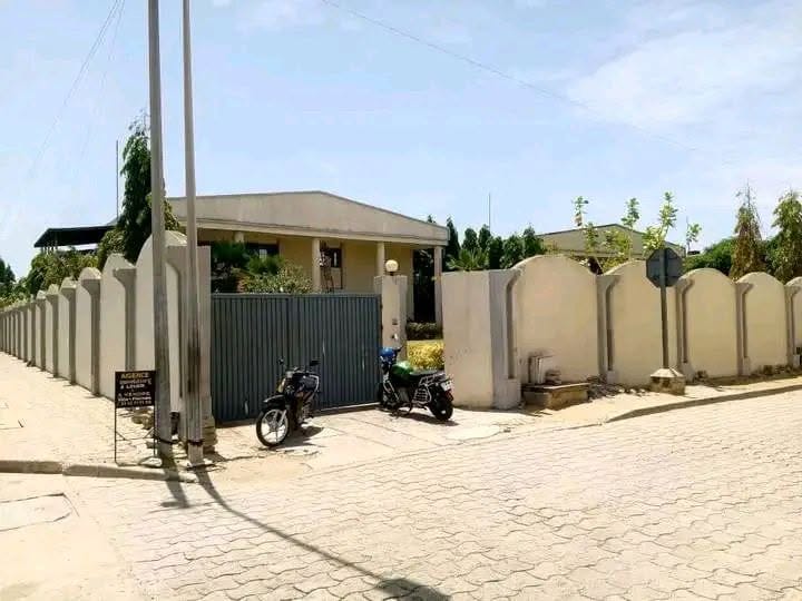 Villa haut standing à louer à Erevan Cotonou 11