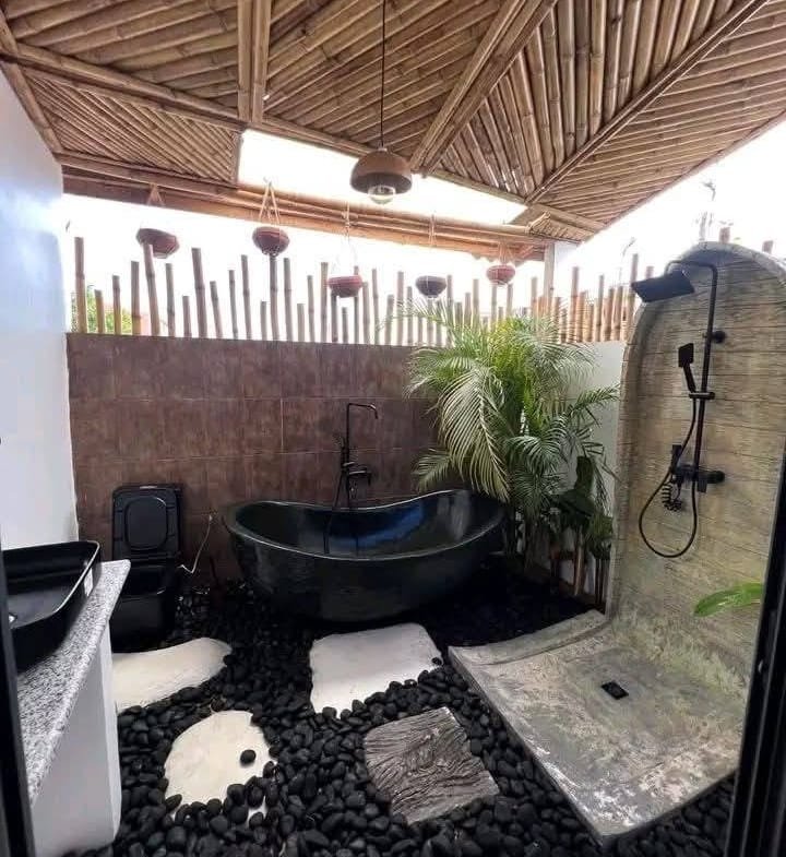 Villa meublée à louer à Fidjrossè Plage 20