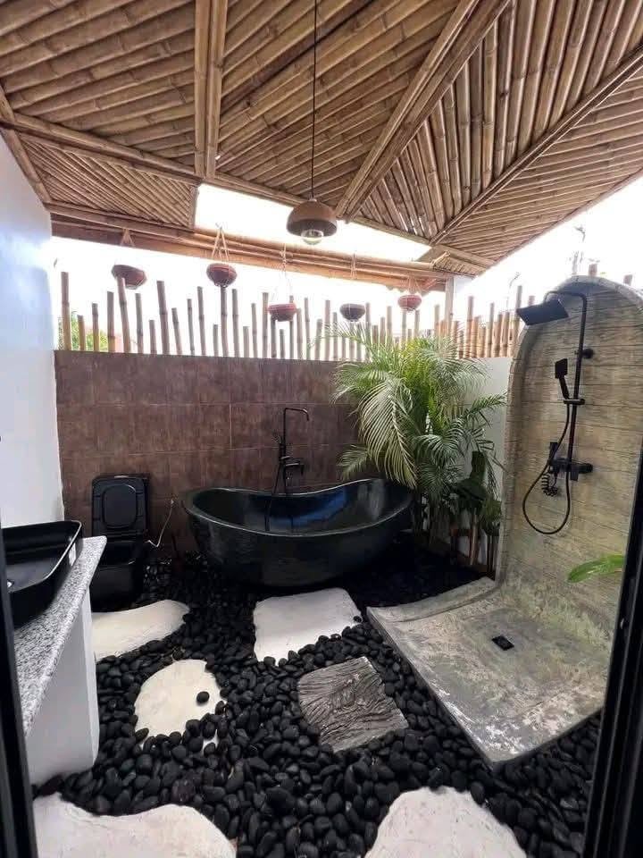 Villa meublée à louer à Fidjrossè Plage 20