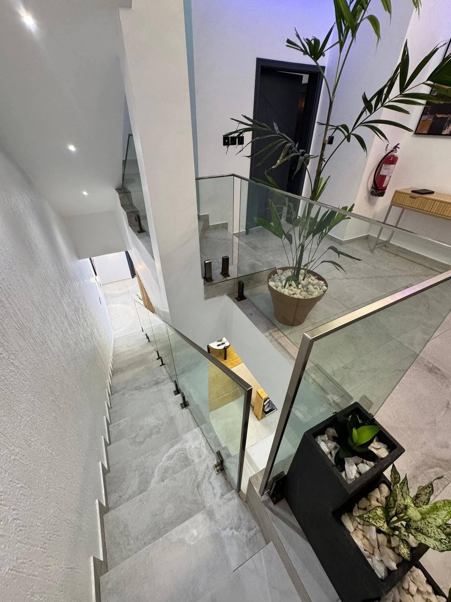 Villa meublée avec jacuzzi et vue mer à Akpakpa Marina 15