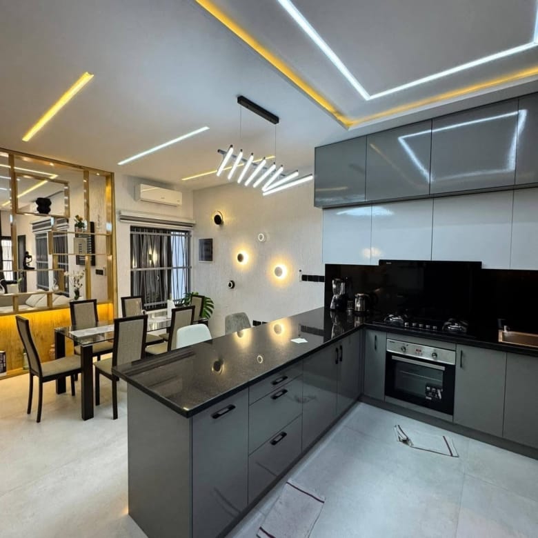 Villa meublée avec jacuzzi et vue mer à Akpakpa Marina 2