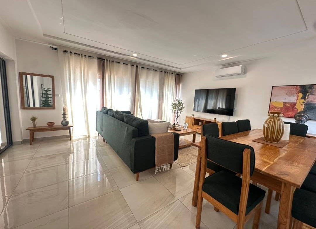 Villa meublée de prestige avec piscine à Akpakpa Jack 14