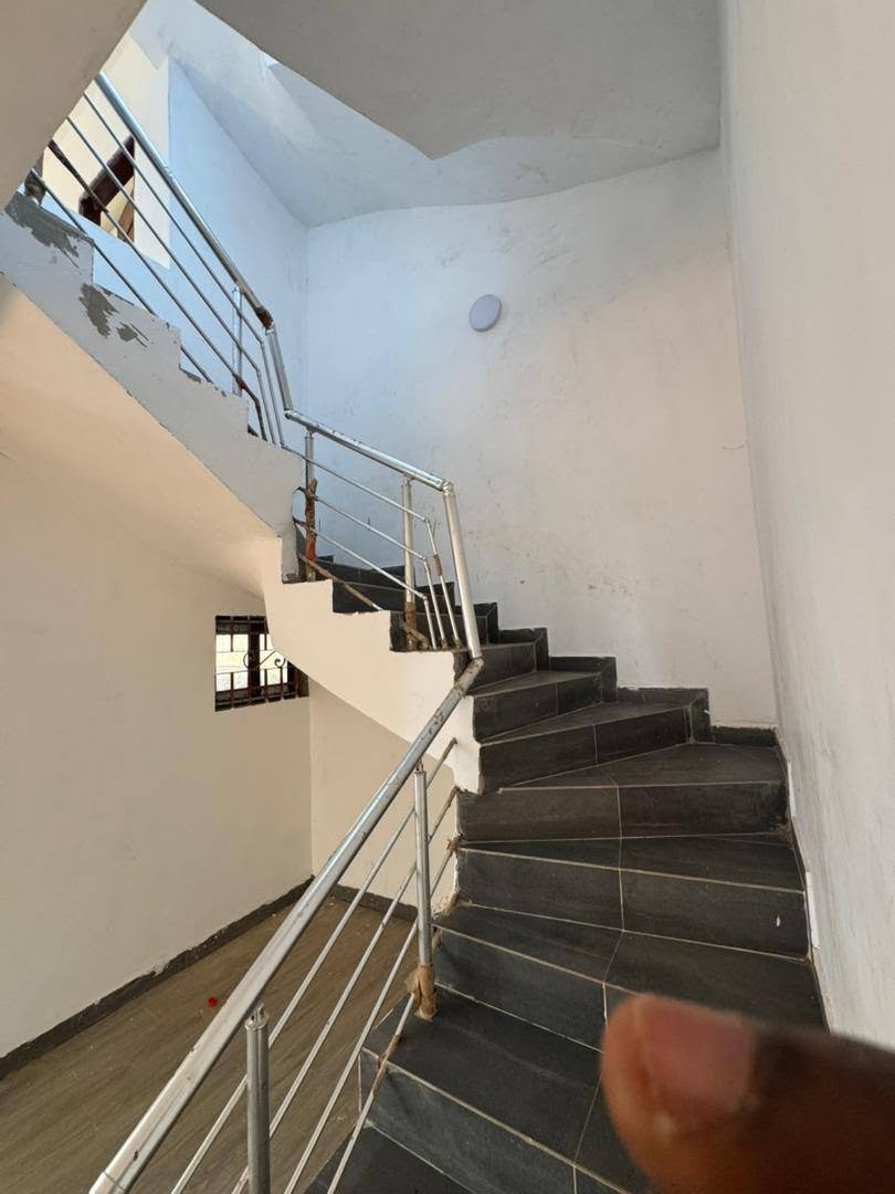Villa moderne 4 chambres à vendre à Calavi Togba 11
