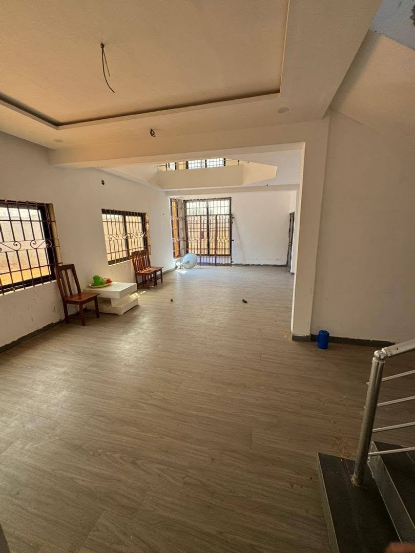 Villa moderne 4 chambres à vendre à Calavi Togba 2