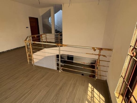 Villa moderne 4 chambres à vendre à Calavi Togba 4