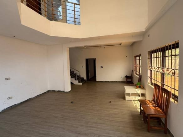 Villa moderne 4 chambres à vendre à Calavi Togba 8