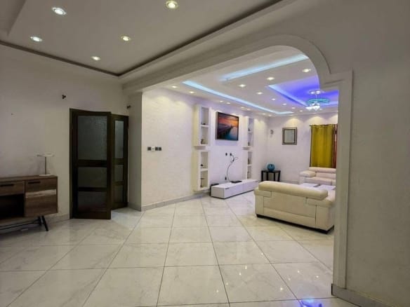 Villa moderne 5 chambres à Maria Gléta 4