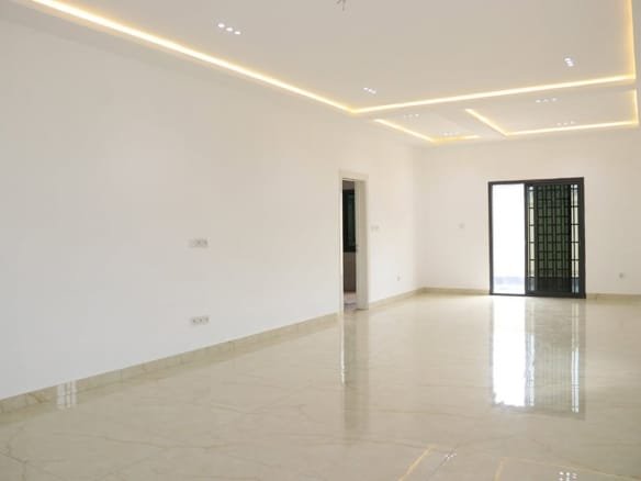 Villa moderne avec piscine à Tokoin Casablanca 5