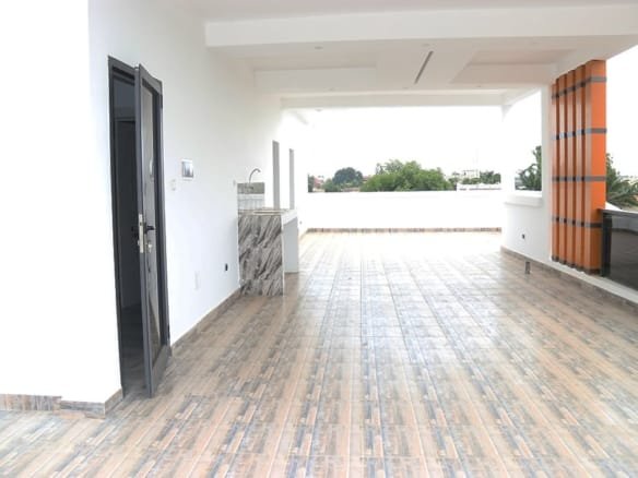 Villa moderne avec piscine à Tokoin Casablanca 6