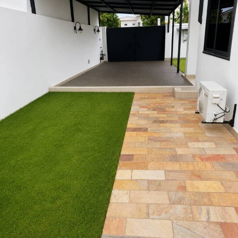 Villa neuve avec jardin à Akpakpa CNSAD 4