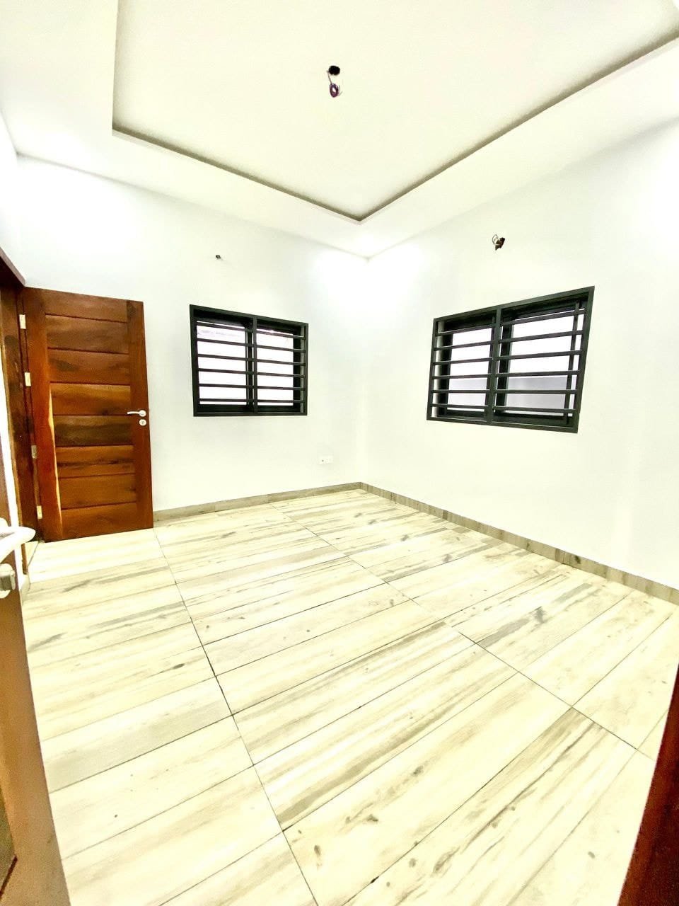 Villa neuve avec titre foncier à Calavi Agori 2