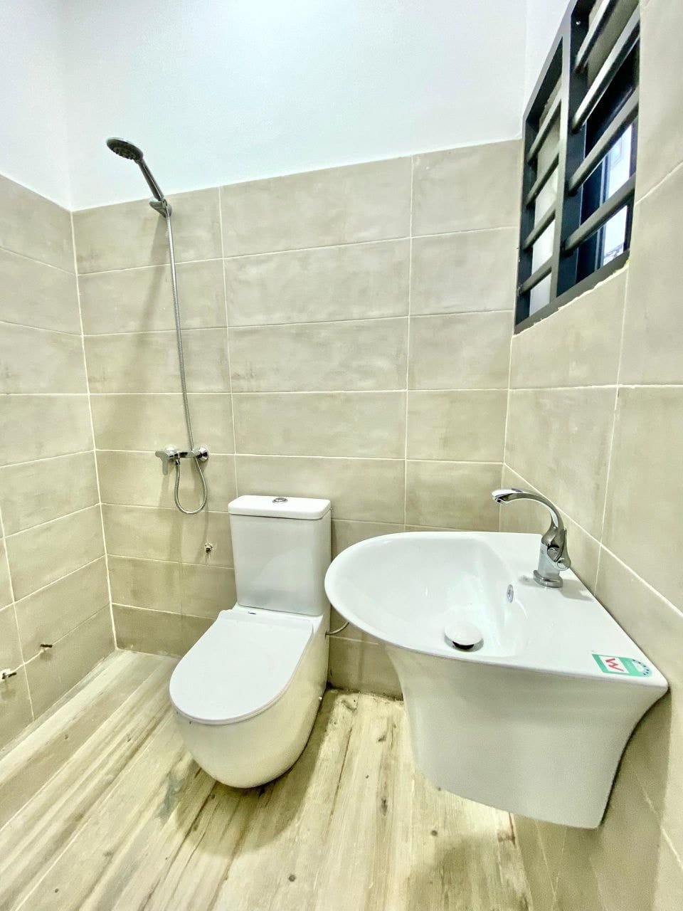 Villa neuve avec titre foncier à Calavi Agori 6