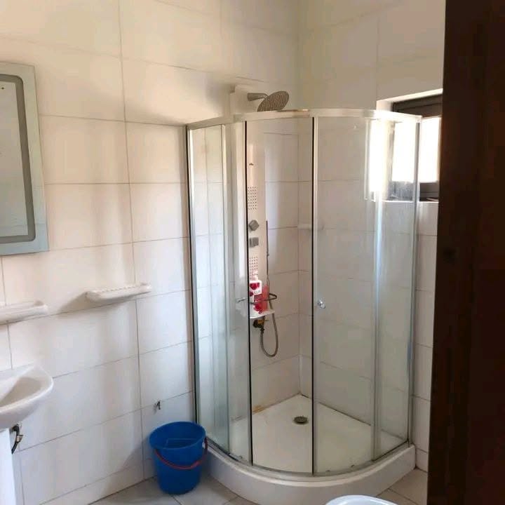 Villa vue mer à louer à Fidjrossè Cotonou 10