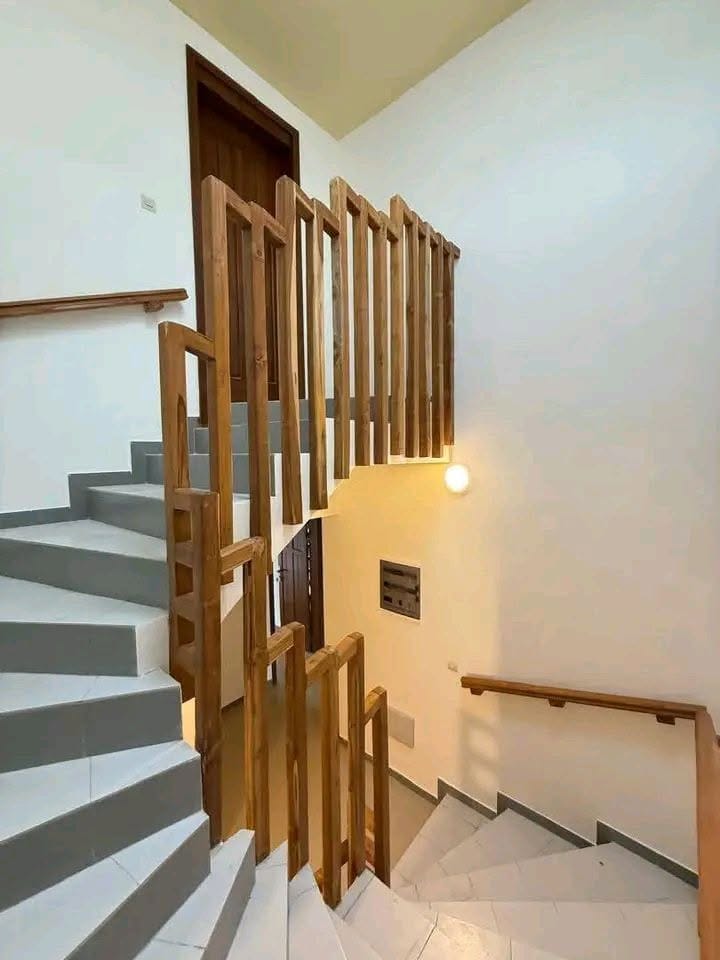 Villa vue mer à louer à Fidjrossè Cotonou 12