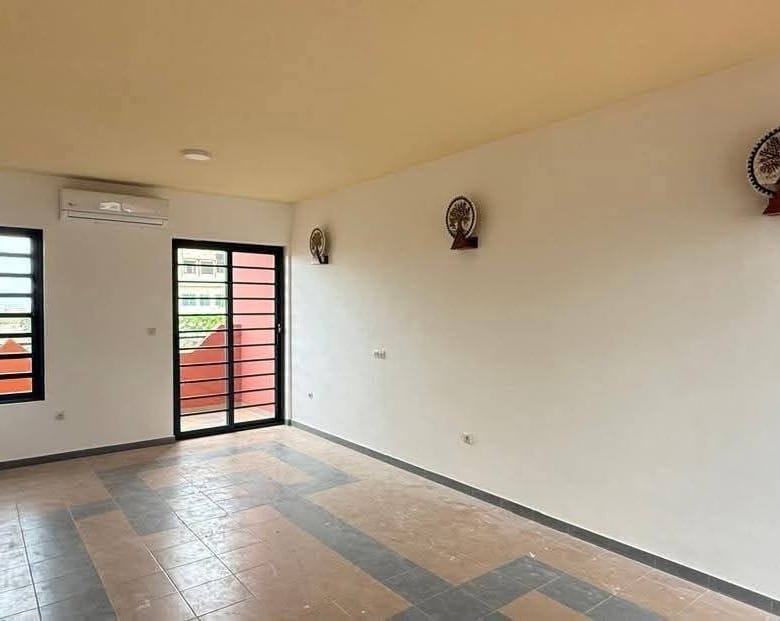 Villa vue mer à louer à Fidjrossè Cotonou 4
