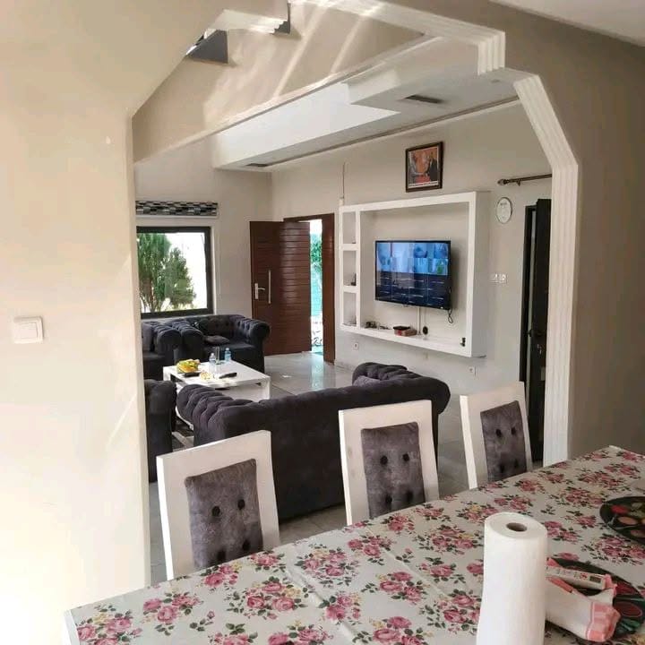 Villa vue mer à louer à Fidjrossè Cotonou 9