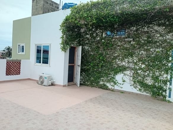 Villa vue mer à vendre à Akpakpa 7
