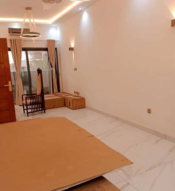 Appartement 2 chambres avec vue mer à Fidjrossè Plage 9