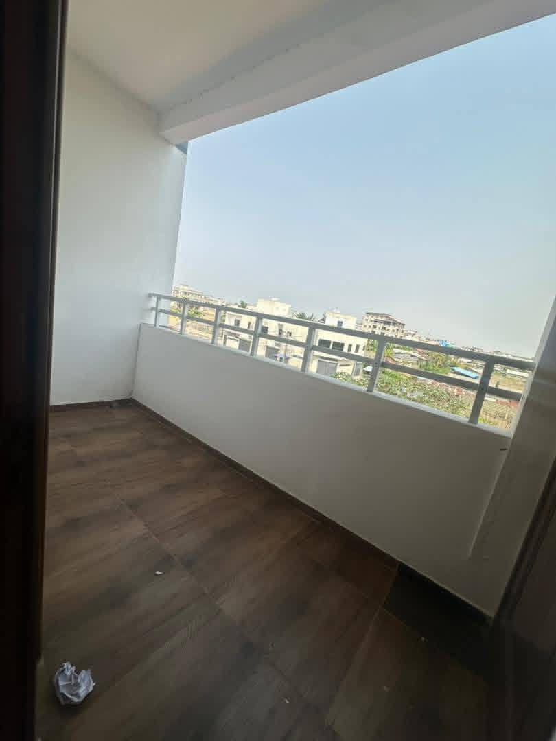 Appartement 3 chambres à louer à Fidjrossè Akogbato 4