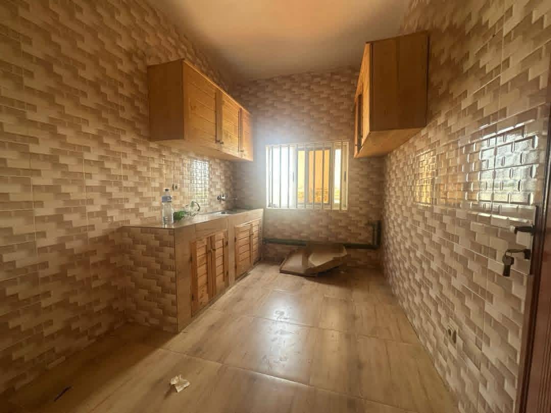 Appartement 3 chambres à louer à Fidjrossè Akogbato 5