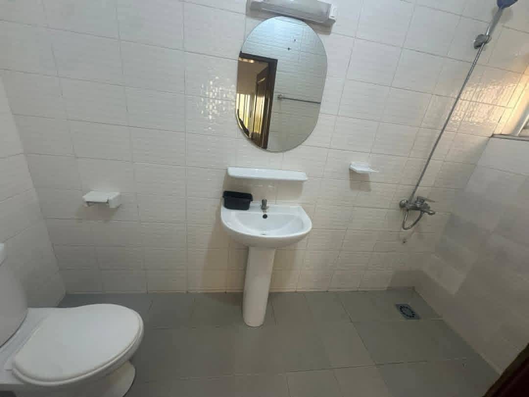 Appartement 3 chambres à louer à Fidjrossè Akogbato 9