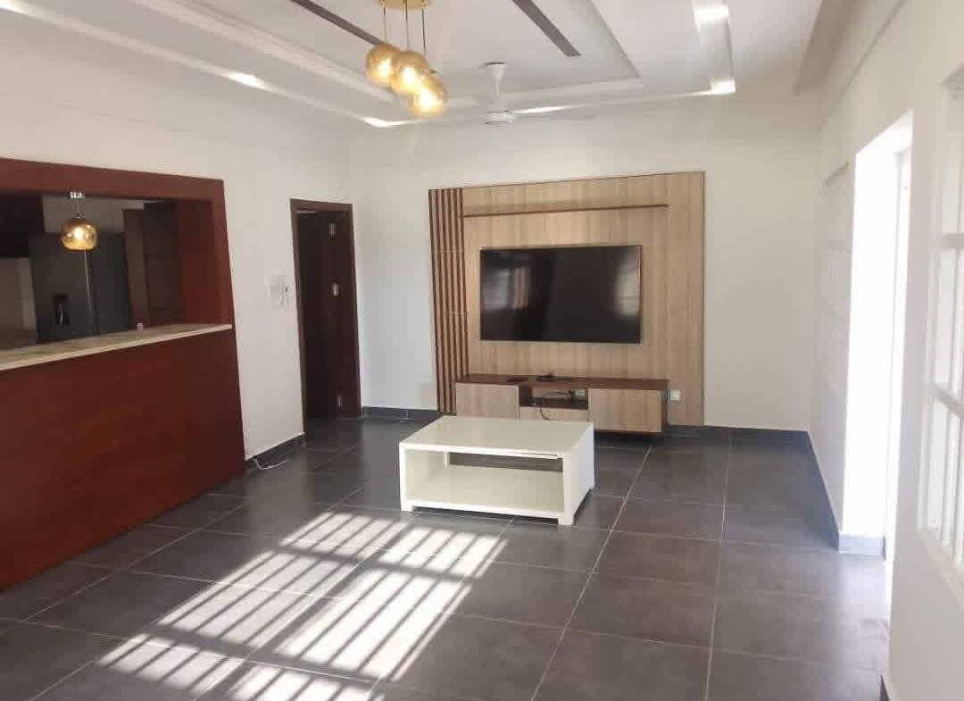 Appartement 3 chambres avec entrée personnelle à Fidjrossè Plage 5