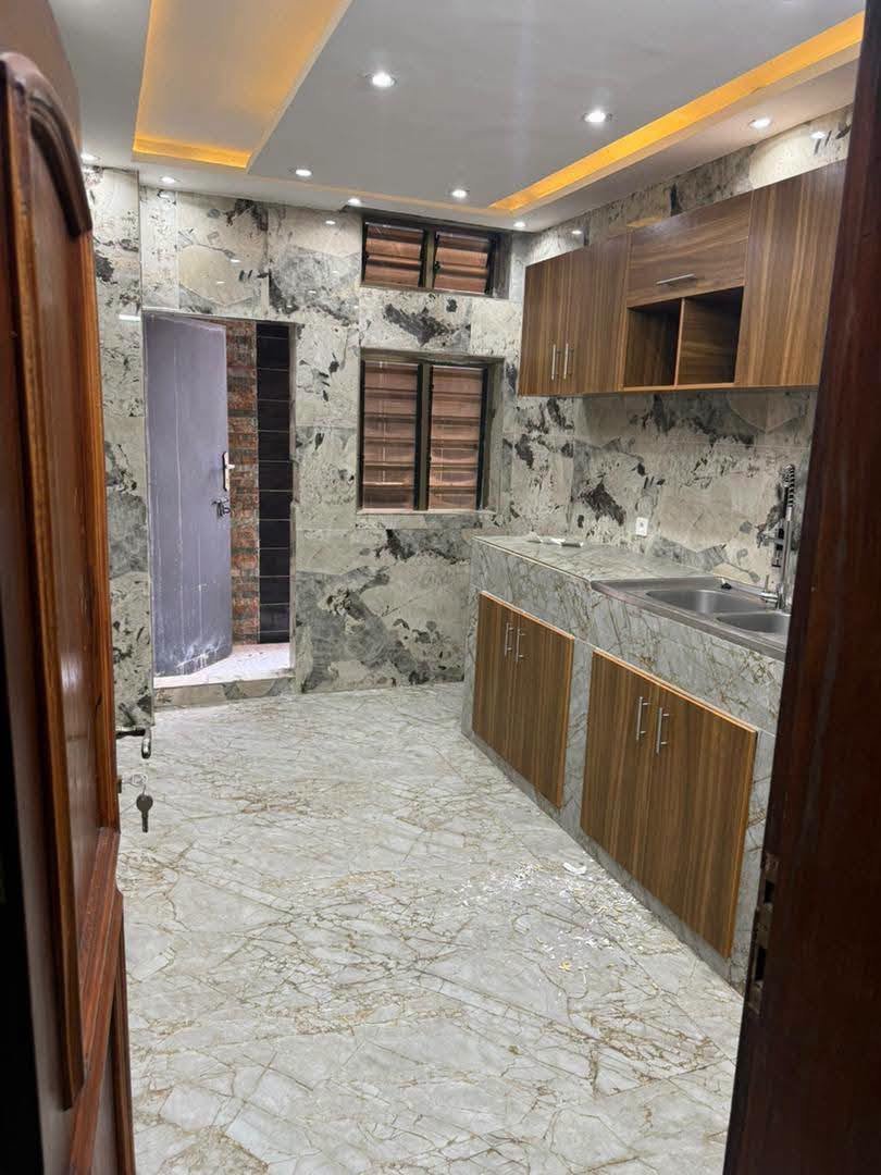 Appartement F4 neuf à Fidjrossè proche de la plage 16