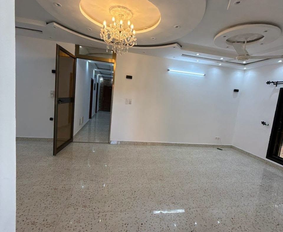 Appartement F4 neuf à Fidjrossè proche de la plage 17