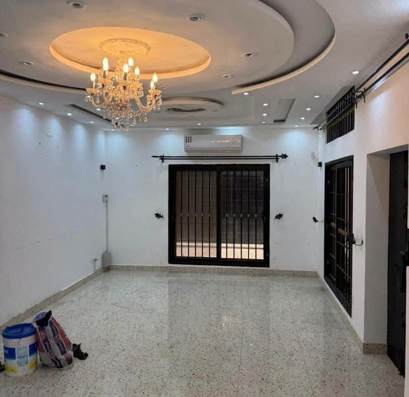 Appartement F4 neuf à Fidjrossè proche de la plage 2