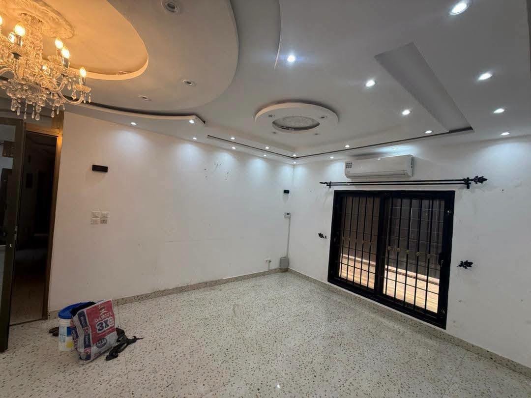 Appartement F4 neuf à Fidjrossè proche de la plage 9
