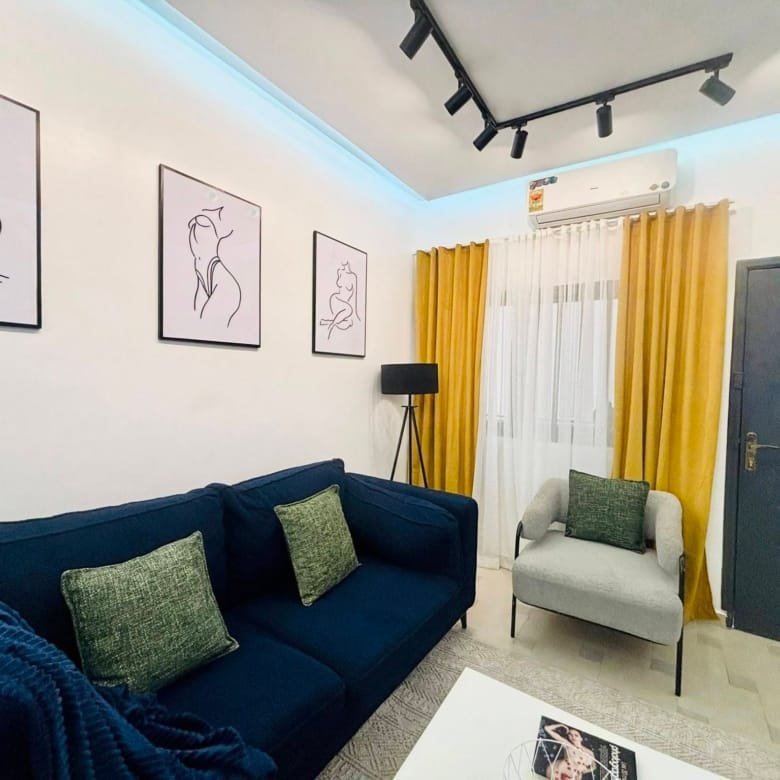 780