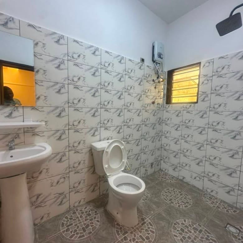 780