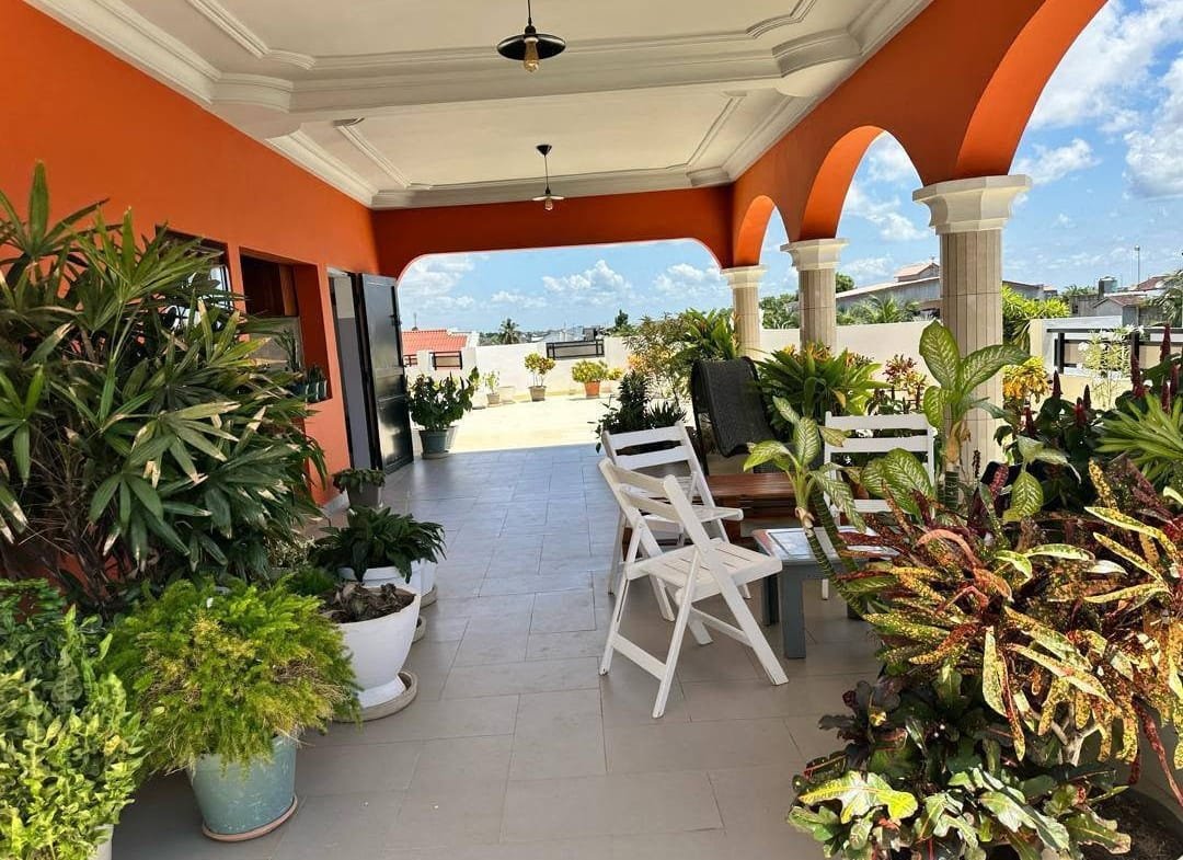 Appartement meublé 2 chambres avec vue sur mer à Fidjrossè Plage 2