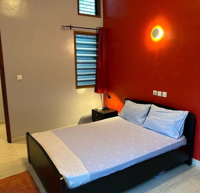 Appartement meublé 2 chambres avec vue sur mer à Fidjrossè Plage 4
