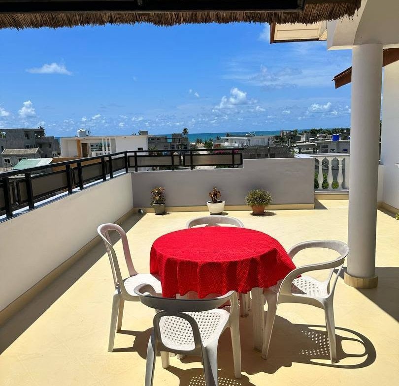 Appartement meublé 2 chambres avec vue sur mer à Fidjrossè Plage