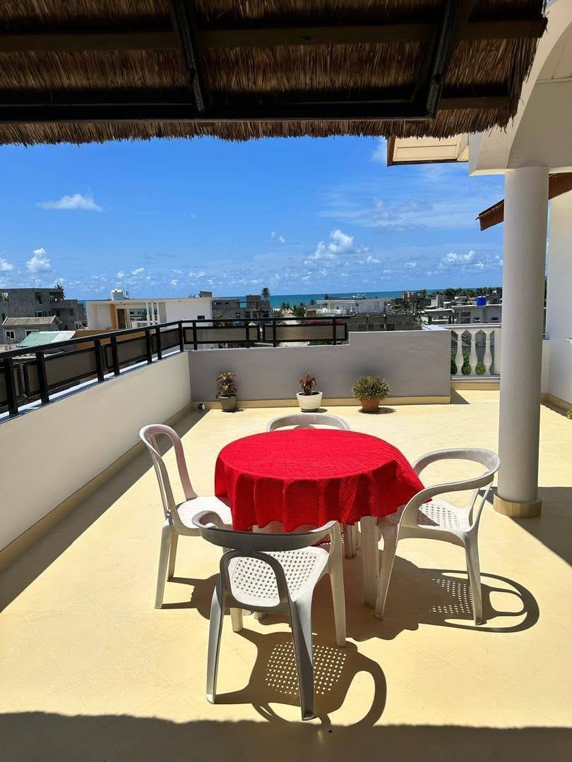 Appartement meublé 2 chambres avec vue sur mer à Fidjrossè Plage Appartement meublé 2 chambres avec vue sur mer à Fidjrossè Plage