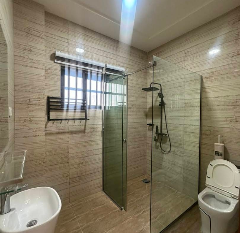Appartement meublé 2 chambres de standing à Fidjrossè Plage 11