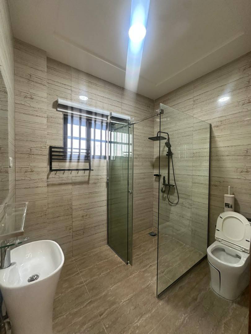 Appartement meublé 2 chambres de standing à Fidjrossè Plage 11