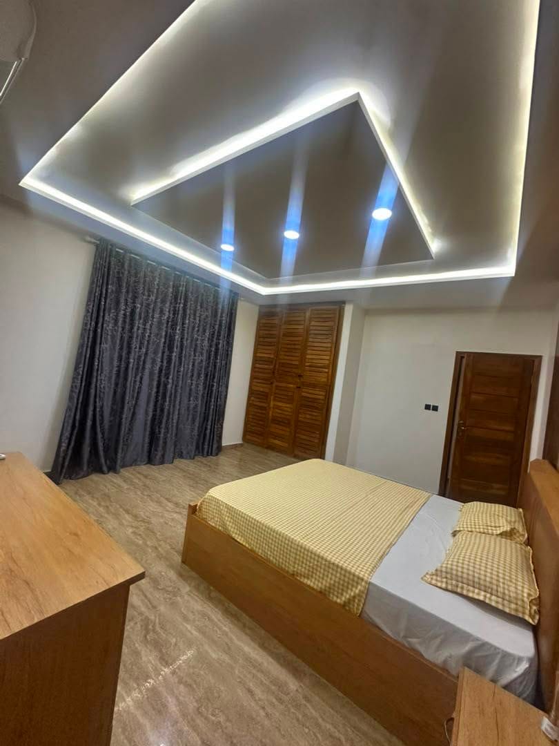 Appartement meublé 2 chambres de standing à Fidjrossè Plage 8