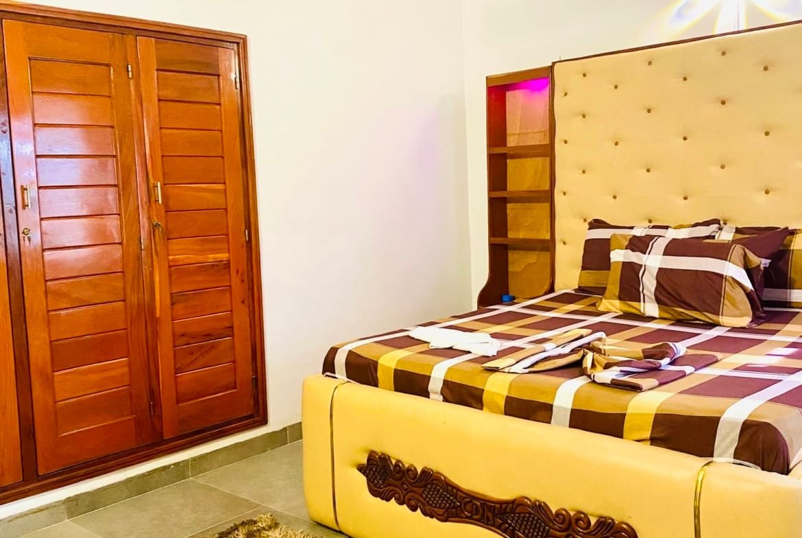 Appartement meublé 2 chambres derrière le Stade de l'Amitié 6
