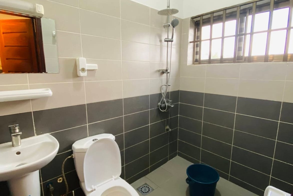 Appartement meublé 2 chambres derrière le Stade de l'Amitié 9