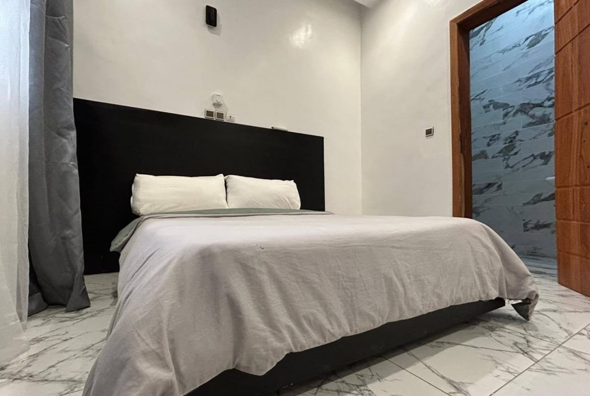 Appartement meublé 2 chambres près de la Route des Pêches à Fidjrossè 7