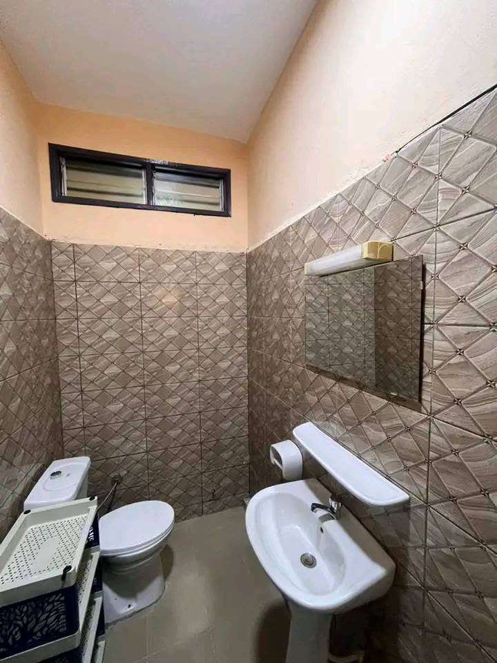 Appartement meublé 3 chambres à Fidjrossè Plage 10