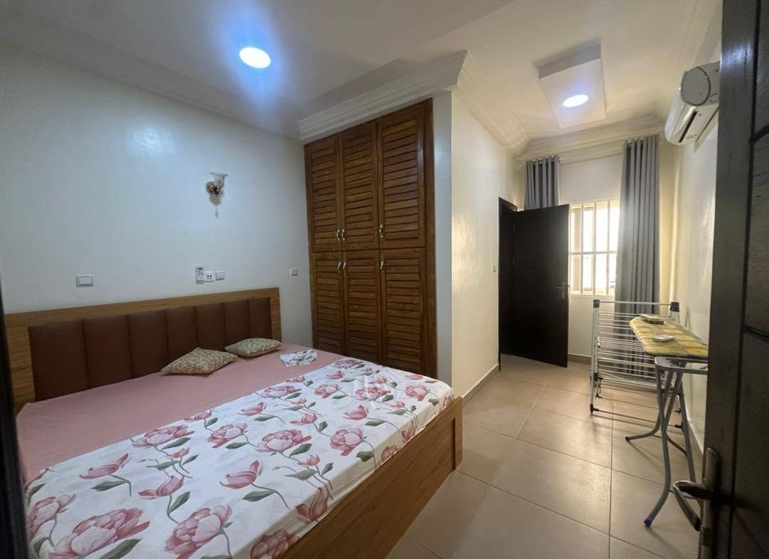 Appartement meublé 3 chambres à Haie Vive 14
