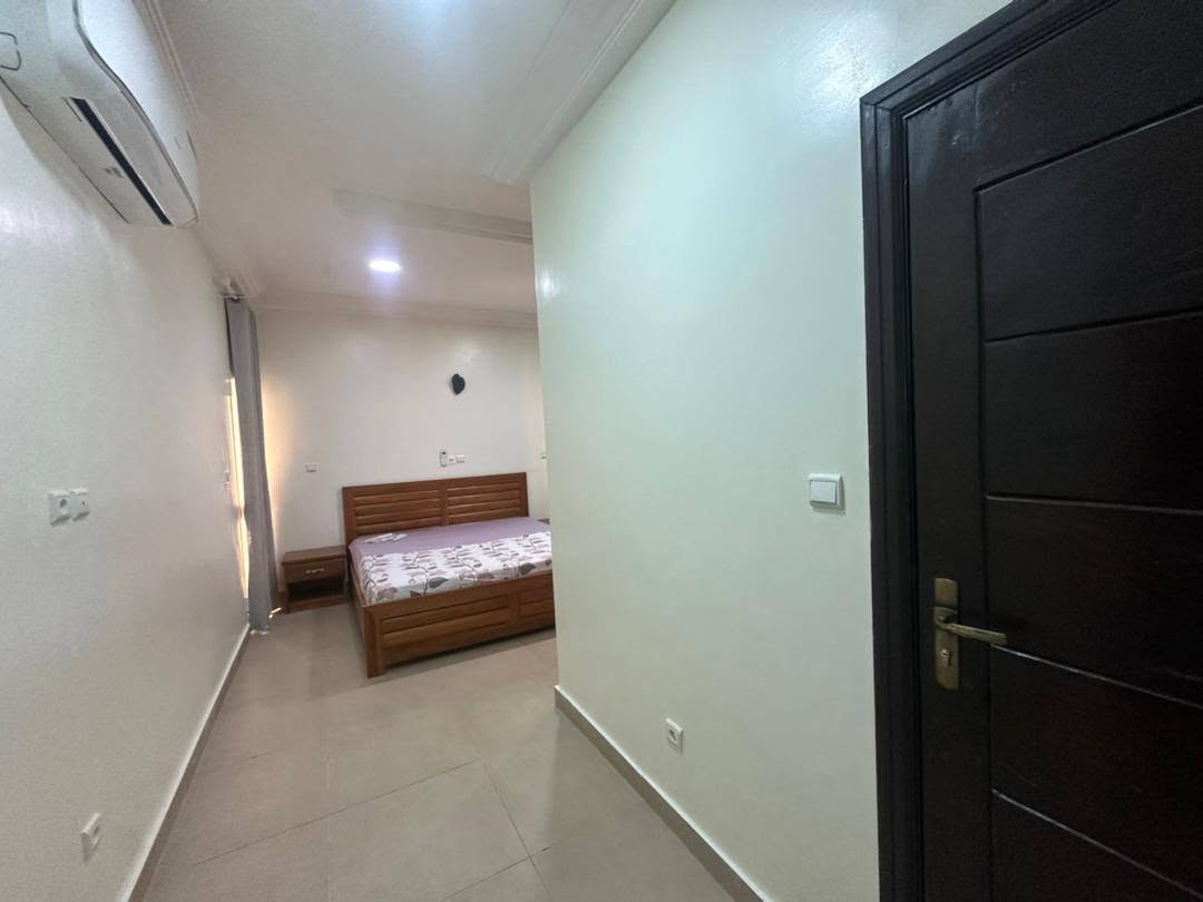 Appartement meublé 3 chambres à Haie Vive 17