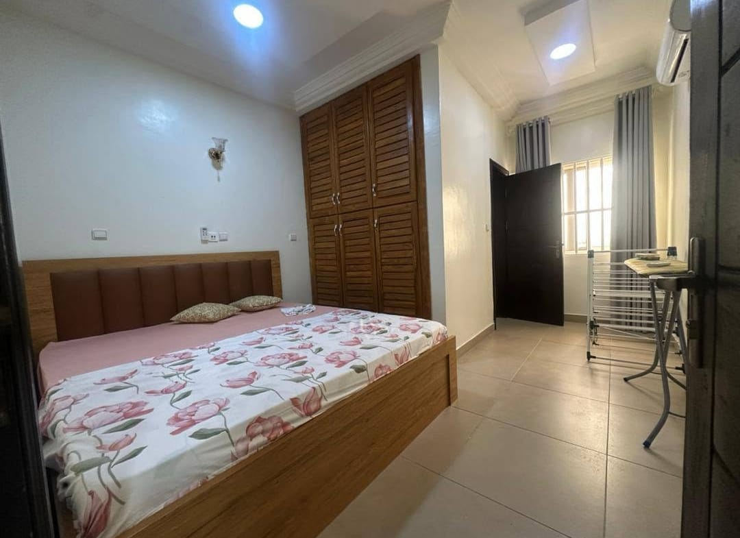 Appartement meublé 3 chambres à Haie Vive 5