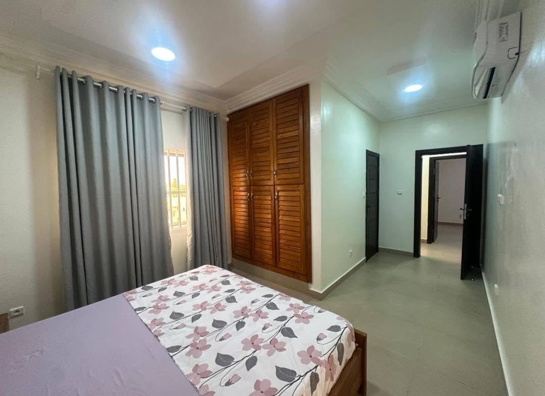 Appartement meublé 3 chambres à Haie Vive 9