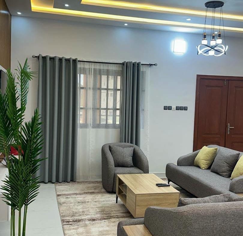 Appartement meublé 3 chambres avec vue mer à Fidjrossè Plage 25